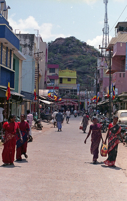 Tirukalukundram