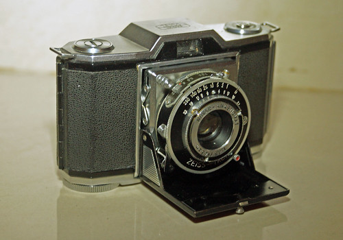 Zeiss Ikon Ikonta 35